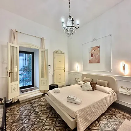 La Corte Πανσιόν Rodi Garganico
