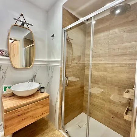 La Corte Pensión 4*