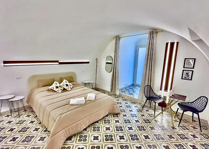 La Corte بيت ضيافة رودي غارغانيكو